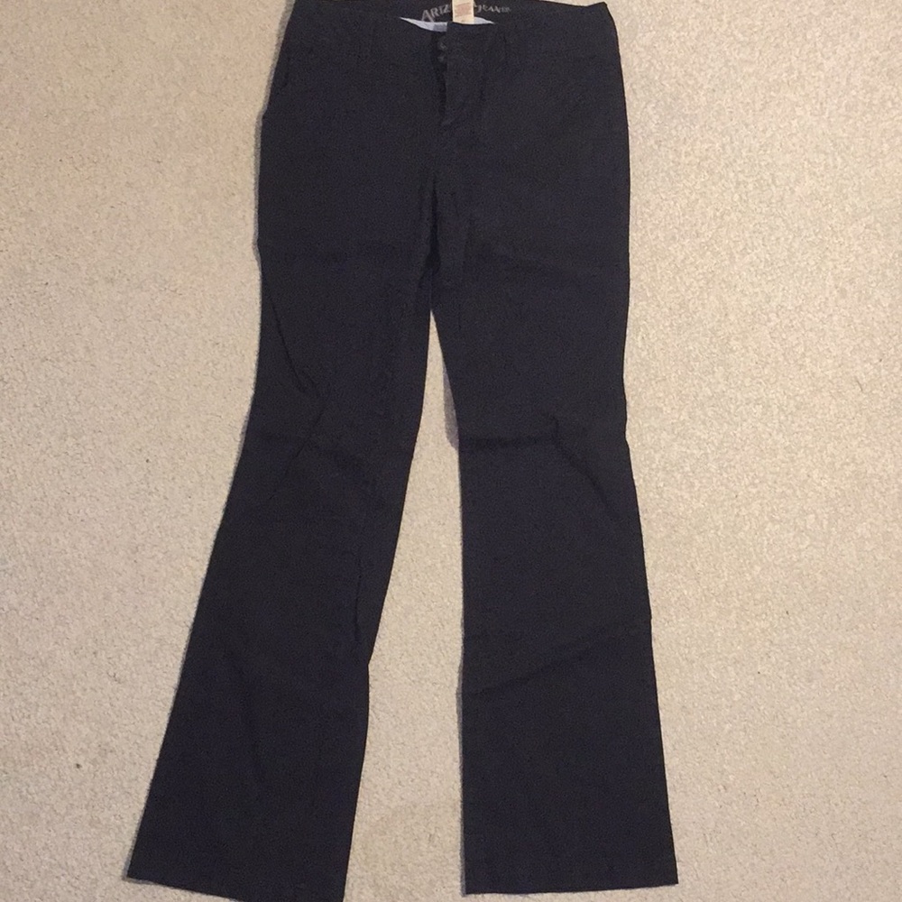 Women’s black pants